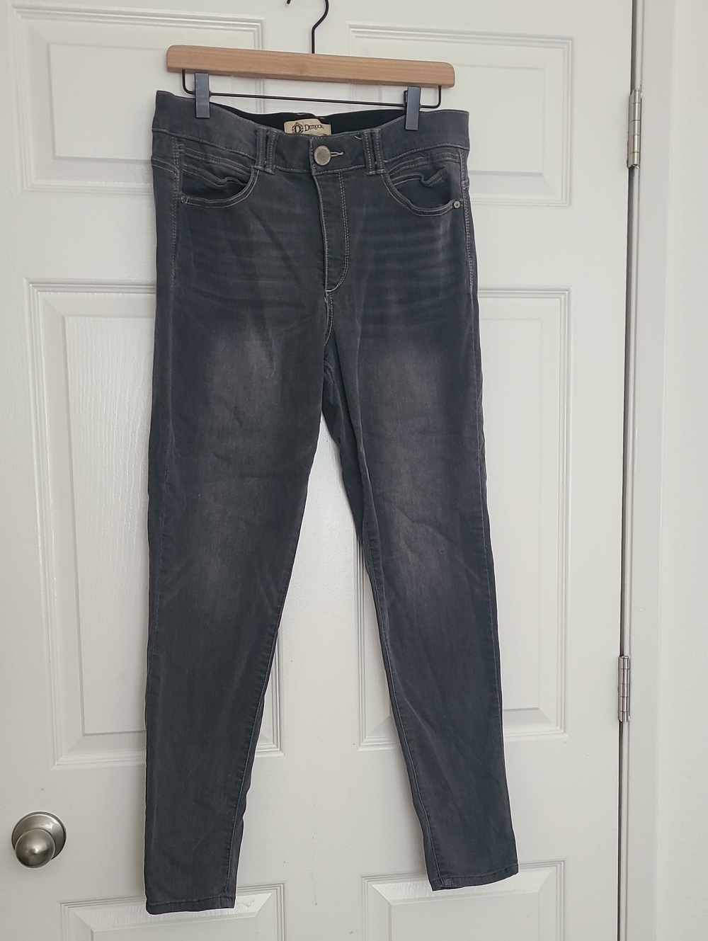 Women’s High-Rise Grey Slim Jeans Democracy